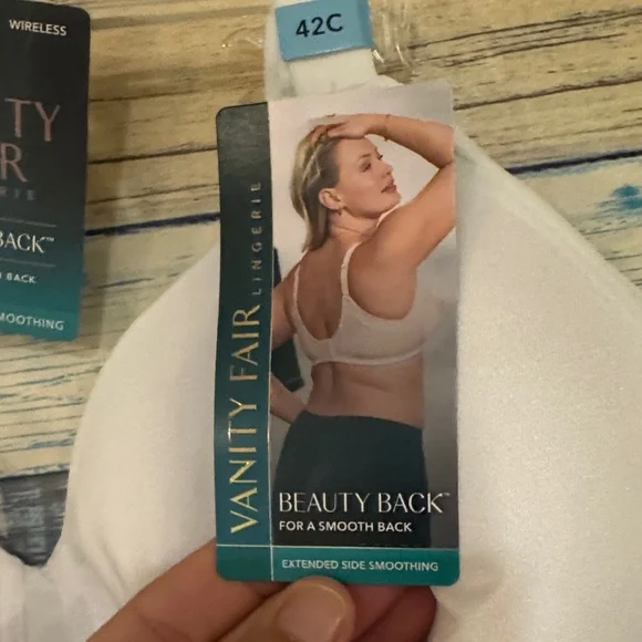 Vanity Fair Women's White Bra - Picture 5 of 5